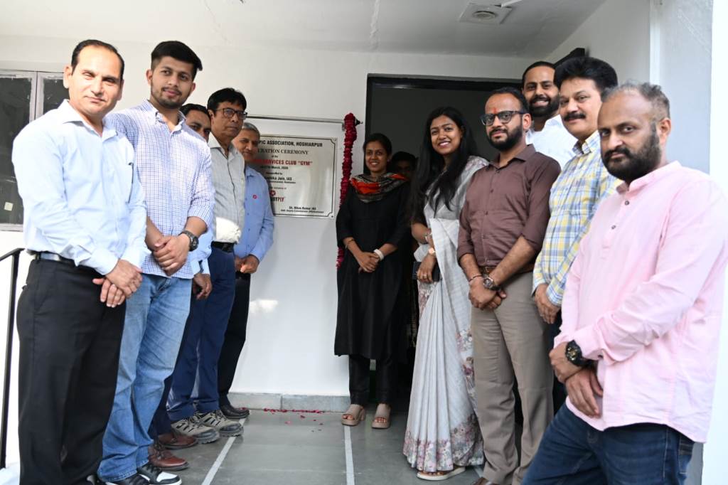 Deputy Commissioner Inaugurates Renovated Gym at Services Club Completed at a Cost of 30 Lakhs